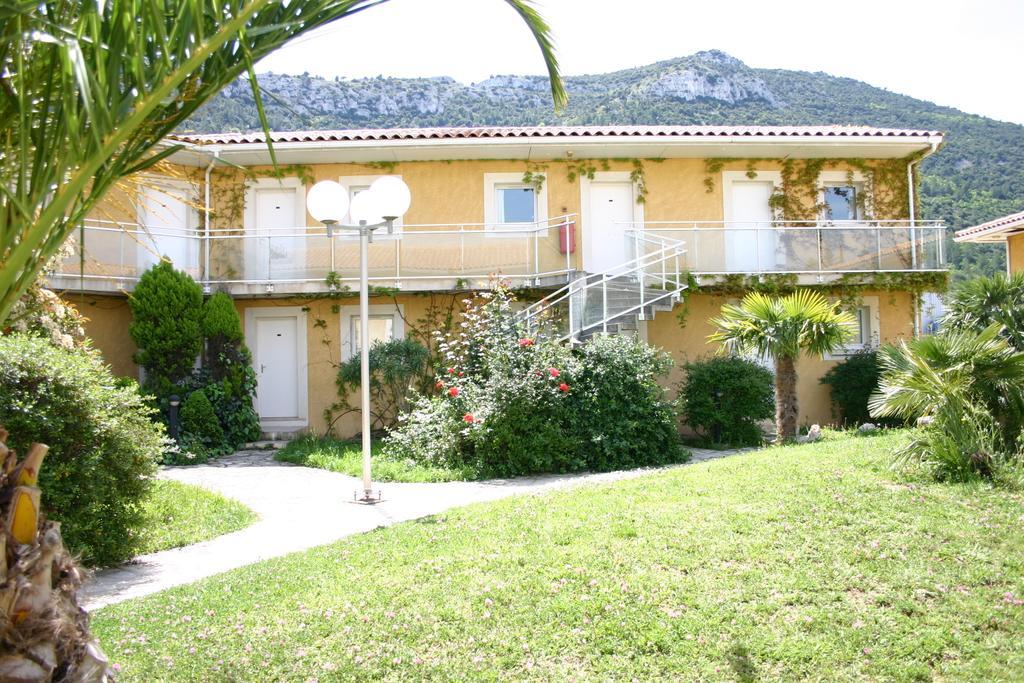 Appart'Hotel Residella Aubagne เจมโนส ภายนอก รูปภาพ